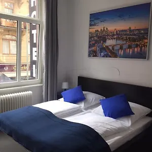 Отель Main Frankfurt, Франкфурт-на-Майне